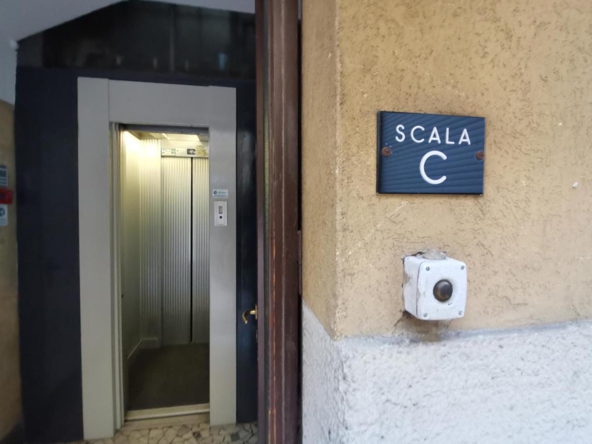 Parma Express Traveller'S Lodging Front Station Fs Parking 外观 照片