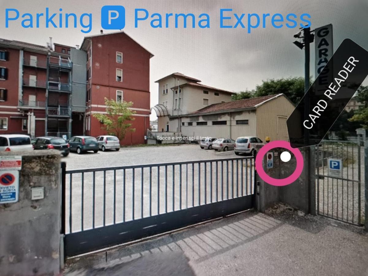 Parma Express Residenza III Front Train Station & Privat Parking Before Ceckin III 帕爾馬 外观 照片